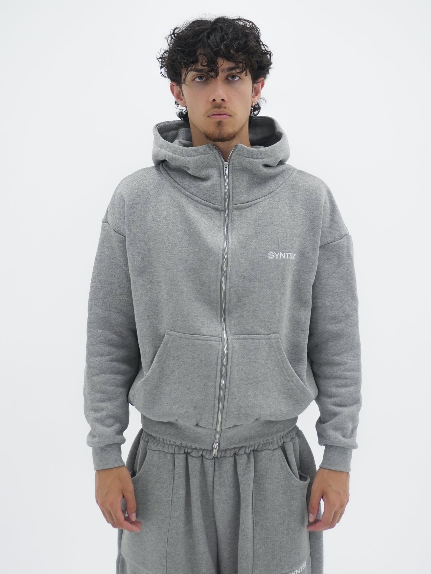 SOLO ZIP UP - GREY